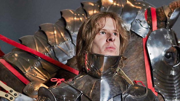 Would Richard III's spinal deformity have prevented him from leading the charge at the Battle of Bosworth?