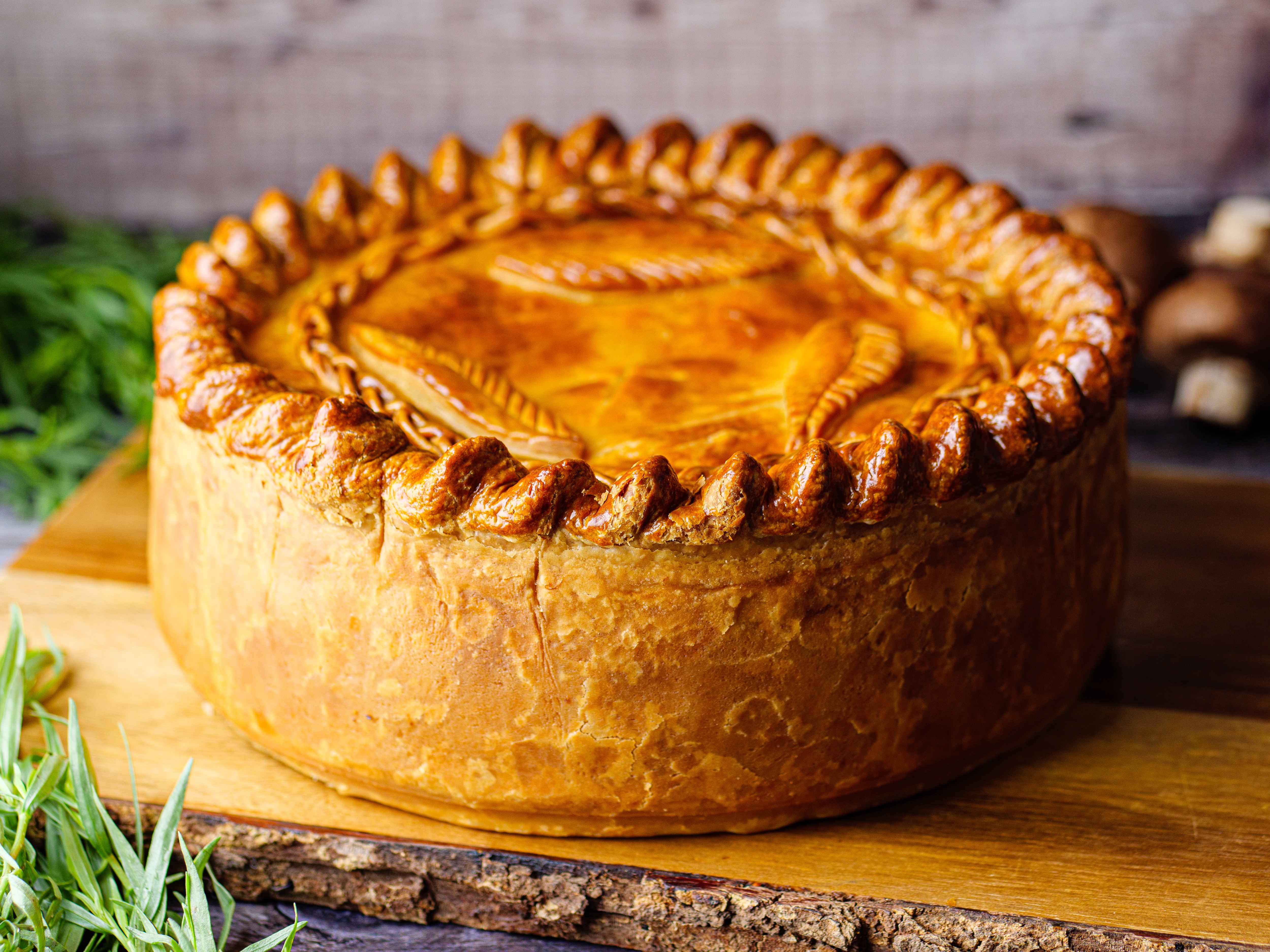 Chicken And Wild Mushroom Pie James Martin Chicken Mushroom Tarragon Pie / Chicken And Wild Mushroom