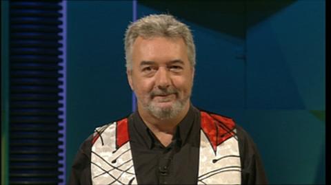 Meet Ricky Gervais Clips & Extras Family 4tunes All 4