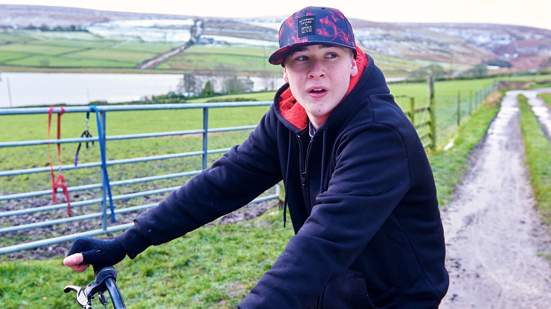 Ackley Bridge Season 2 Episode 6