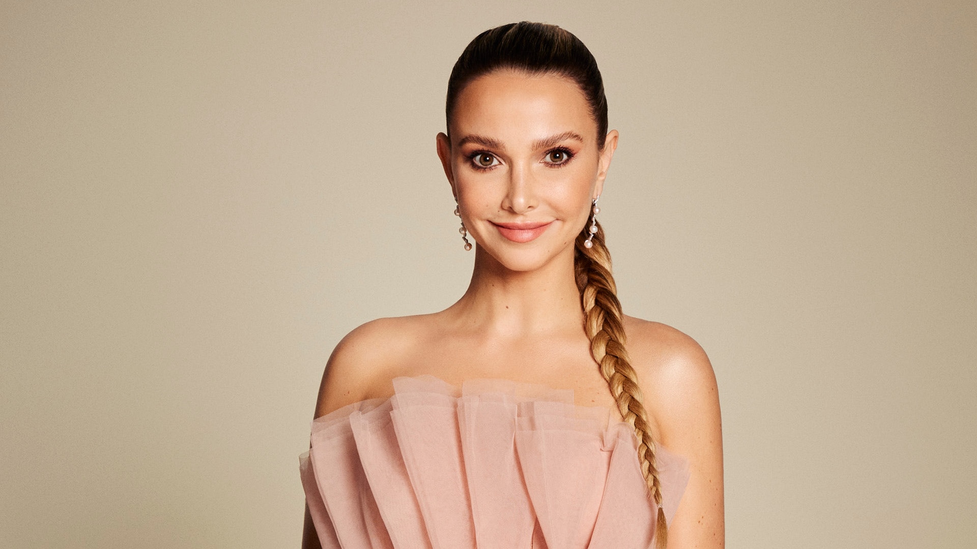 Celebs go dating whitney