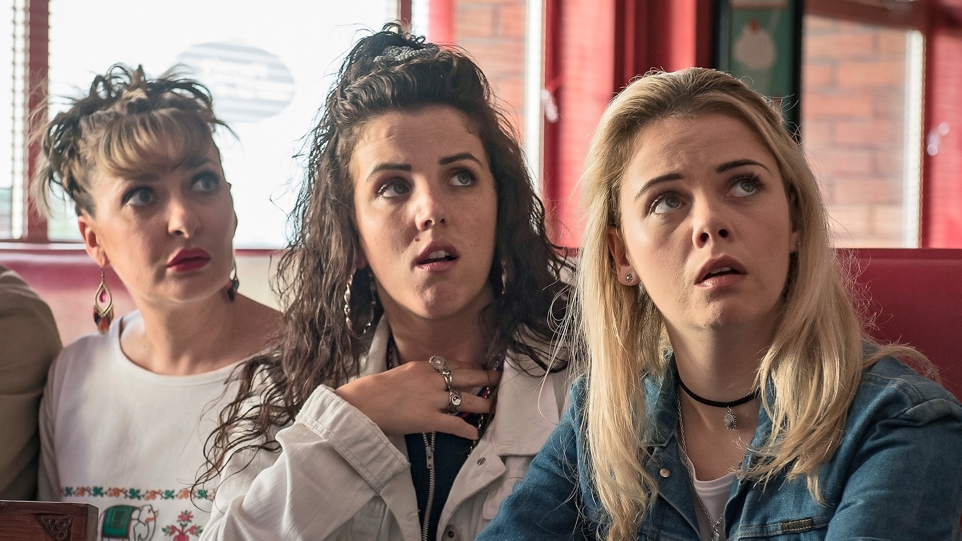 derry girls A credits list of the actors, writers, producers, directors and other cast and crew involved in c4's derry girls. derry girls A credits list of the actors, writers, producers, directors and other cast and crew involved in c4's derry girls.