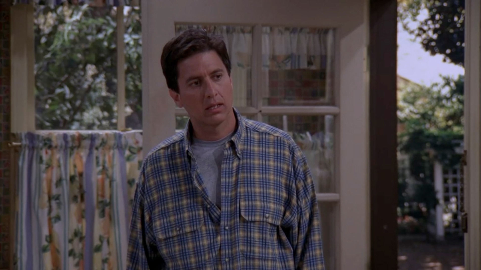 Everybody Loves Raymond - Series 4: Episode 21 | Channel 4