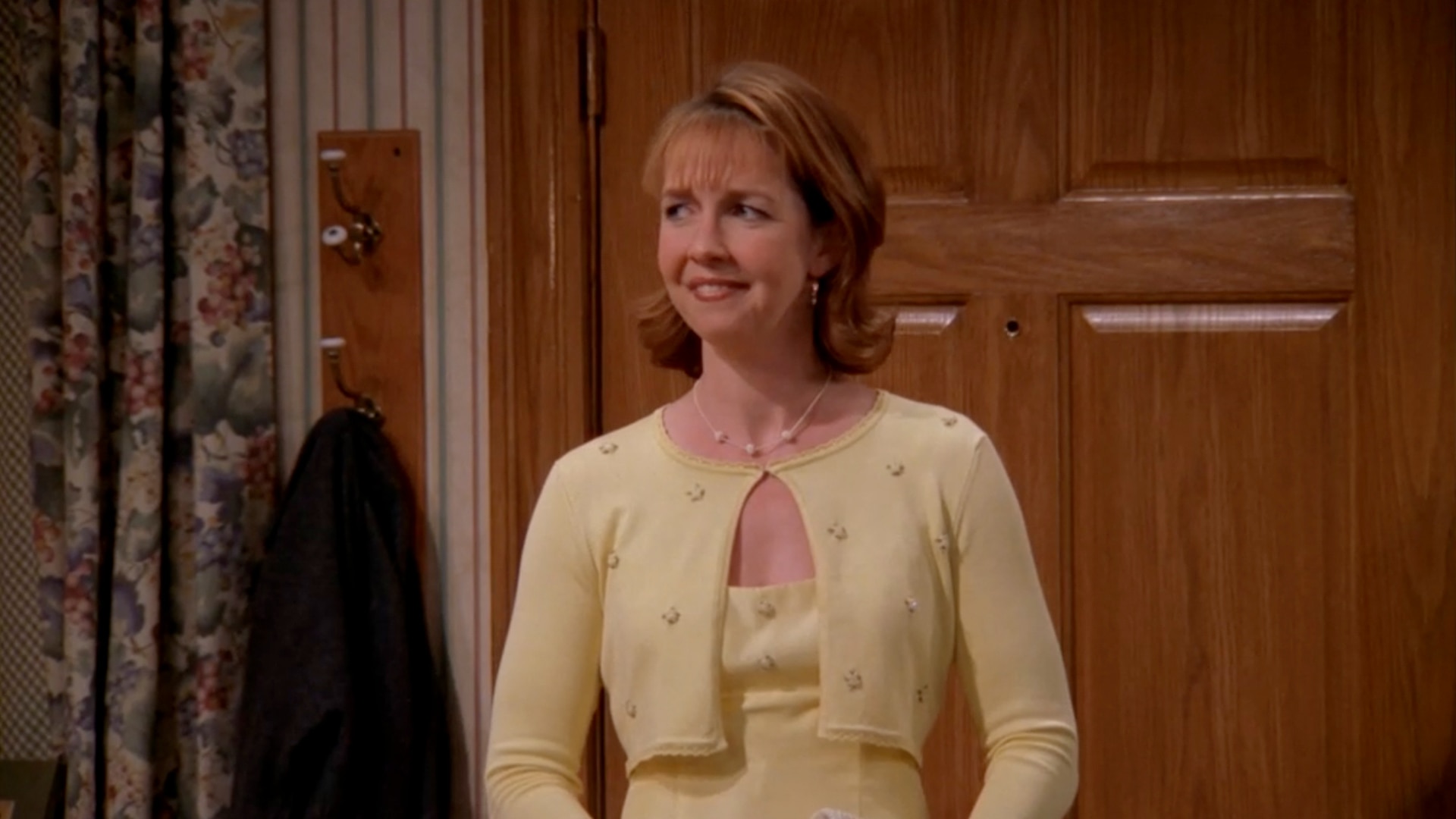 Everybody Loves Raymond - Series 4: Episode 23 | Channel 4
