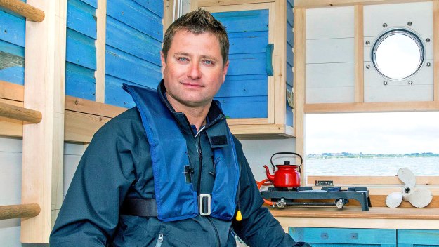 George Clarke\'s Amazing Spaces - On Demand - All 4 George Clarke\'s Amazing Spaces - On Demand - All 4