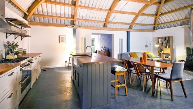 Ugly House to Lovely House with George Clarke - All 4 Ugly House to Lovely House with George Clarke - All 4