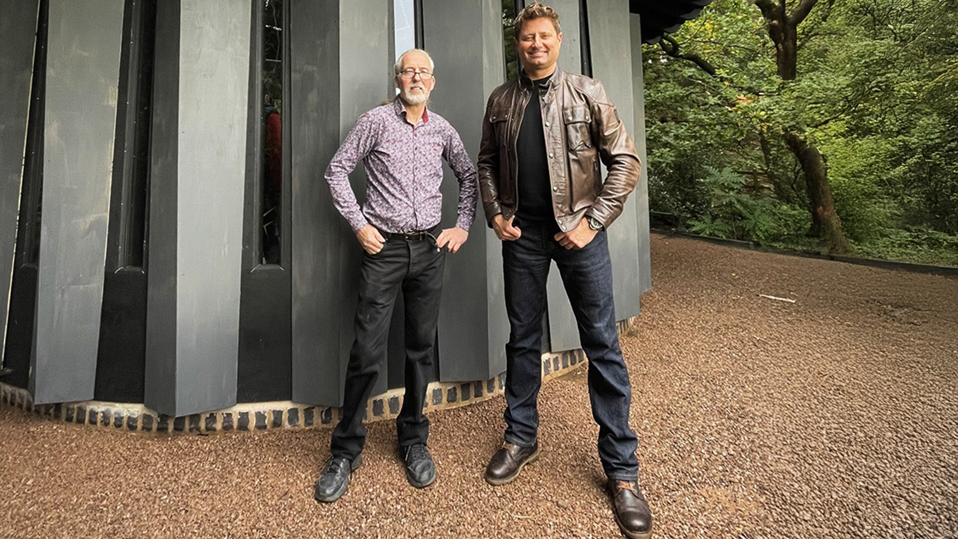 George Clarke's Amazing Spaces — Cupcake-Inspired Build & Camper Van