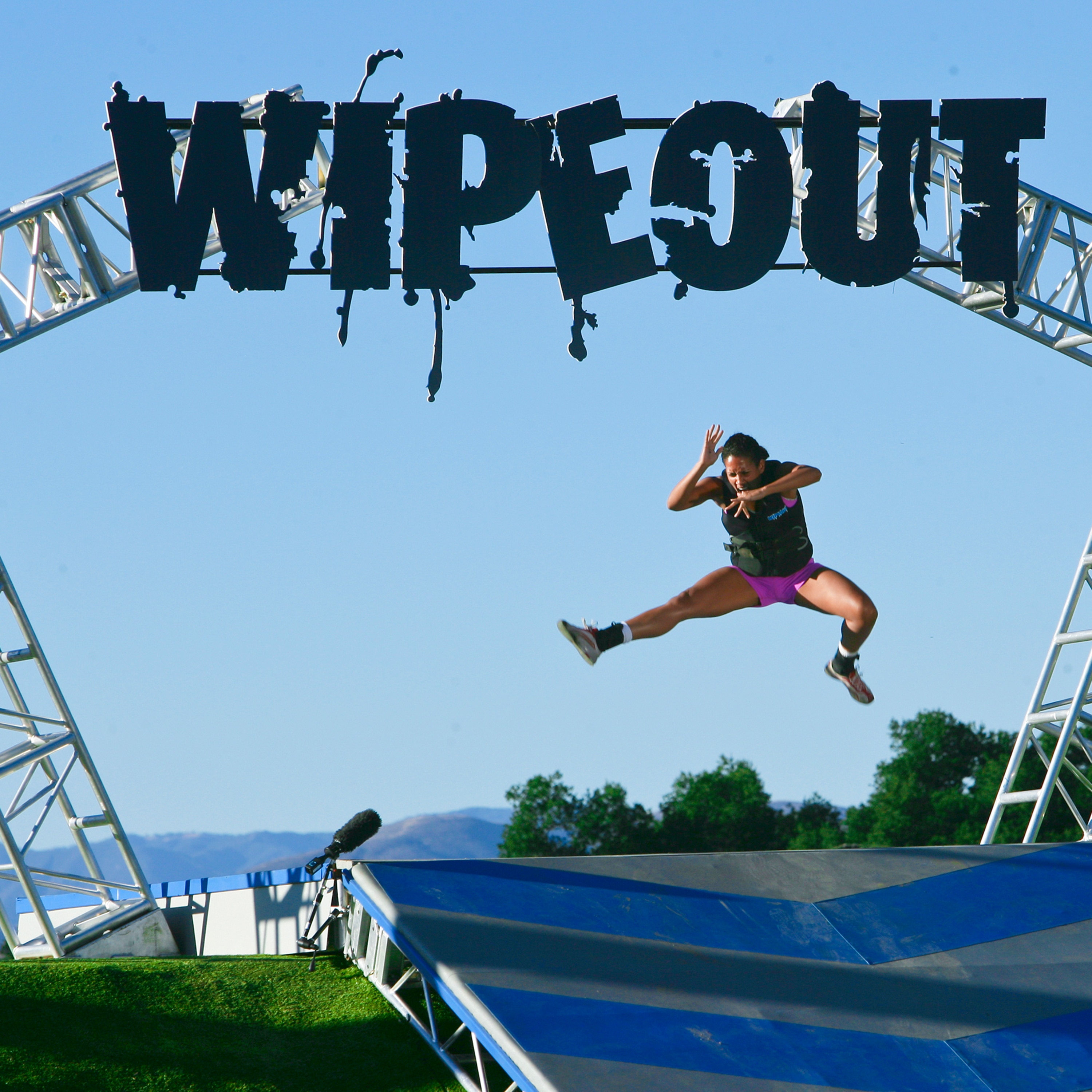 Watch Wipeout USA Stream free on Channel 4